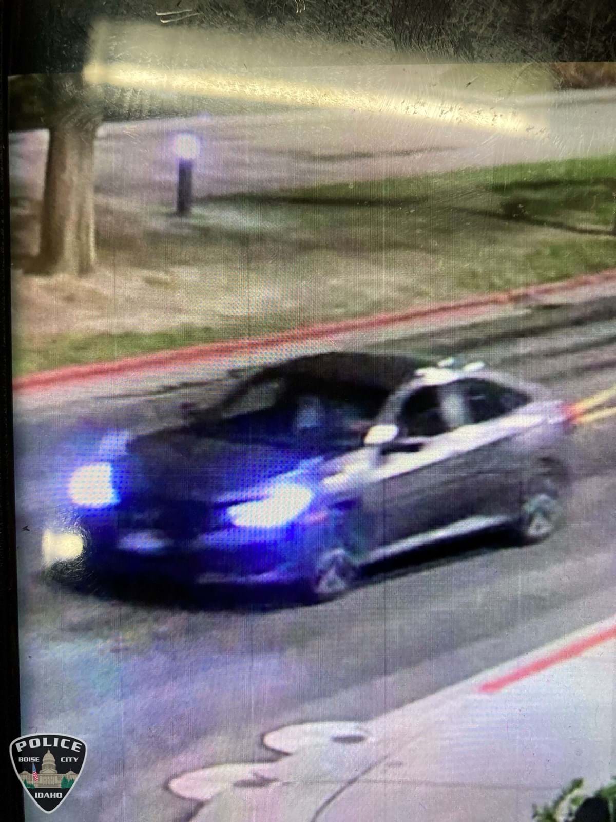The vehicle is a Grey 2020 Honda Civic with license plate 2TDF43U. 