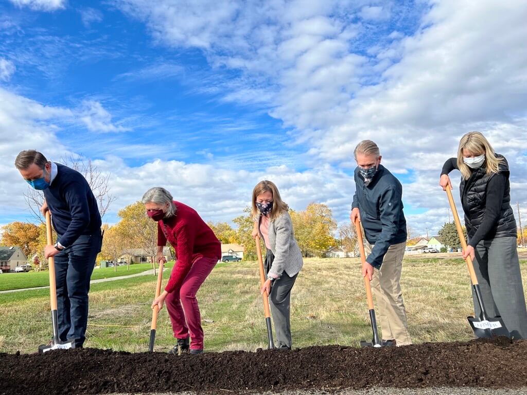 City Breaks Ground on First Housing Land Trust Development, Moda