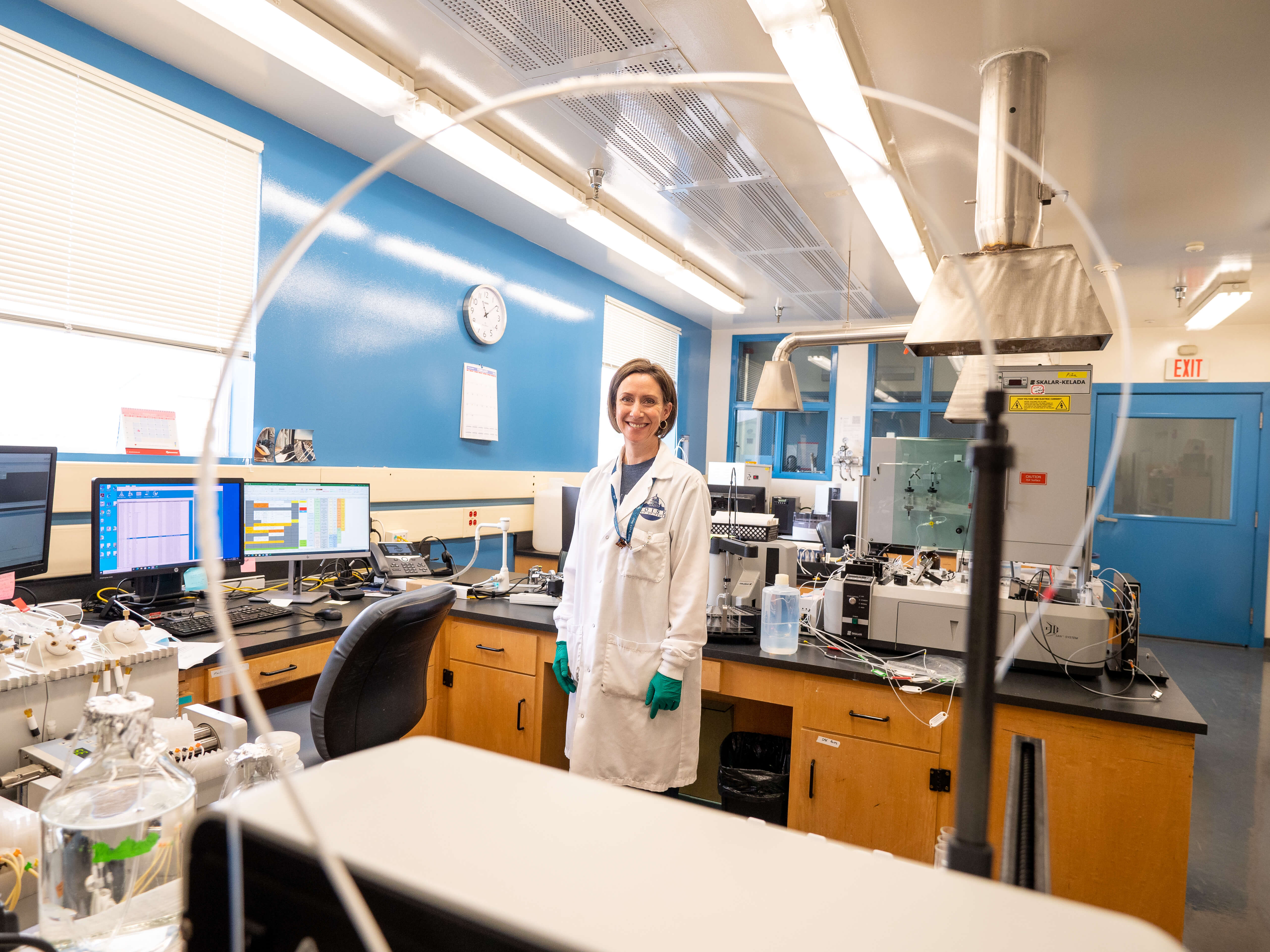 Woman scientist in a lab 