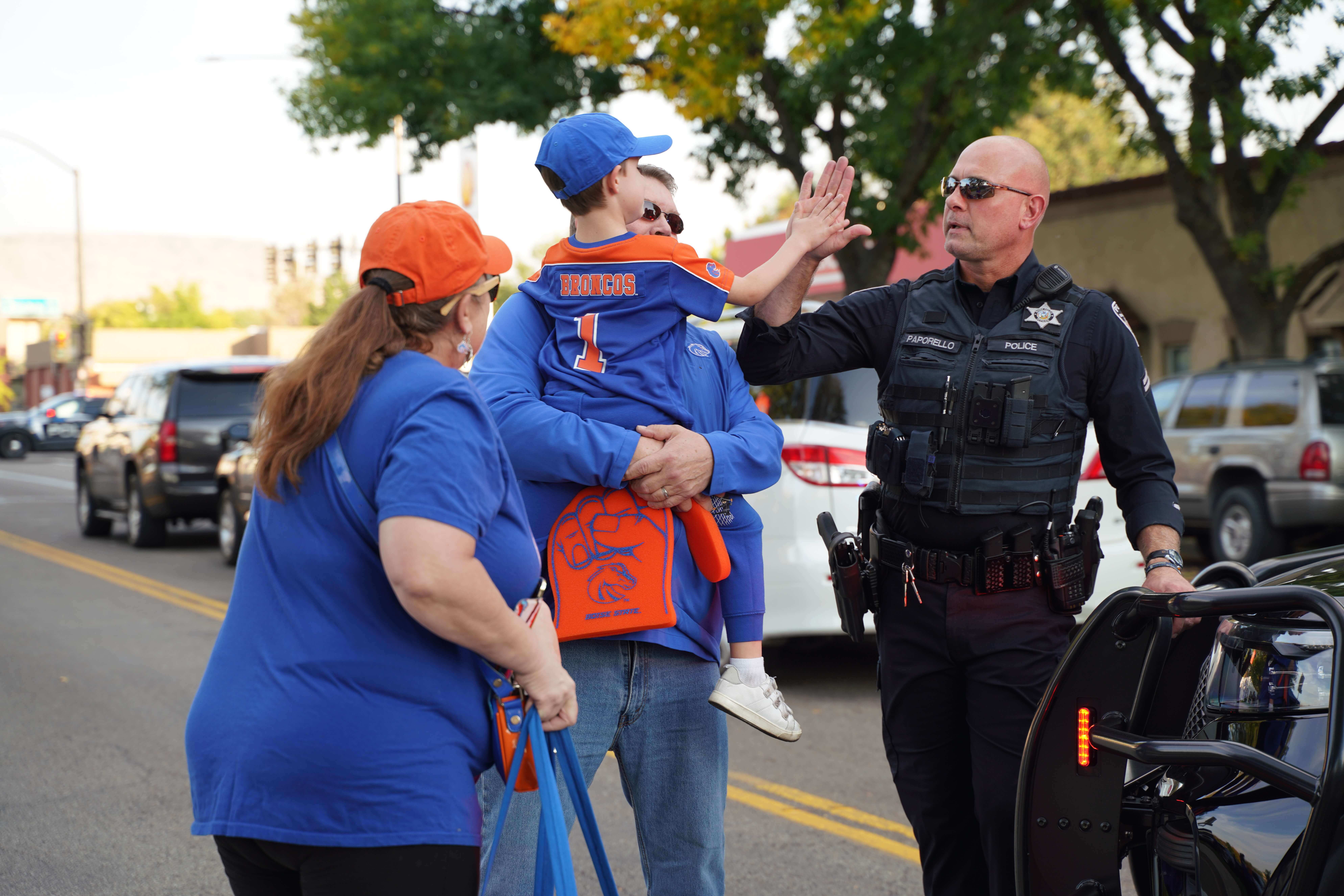 Neighborhood Contact Officer