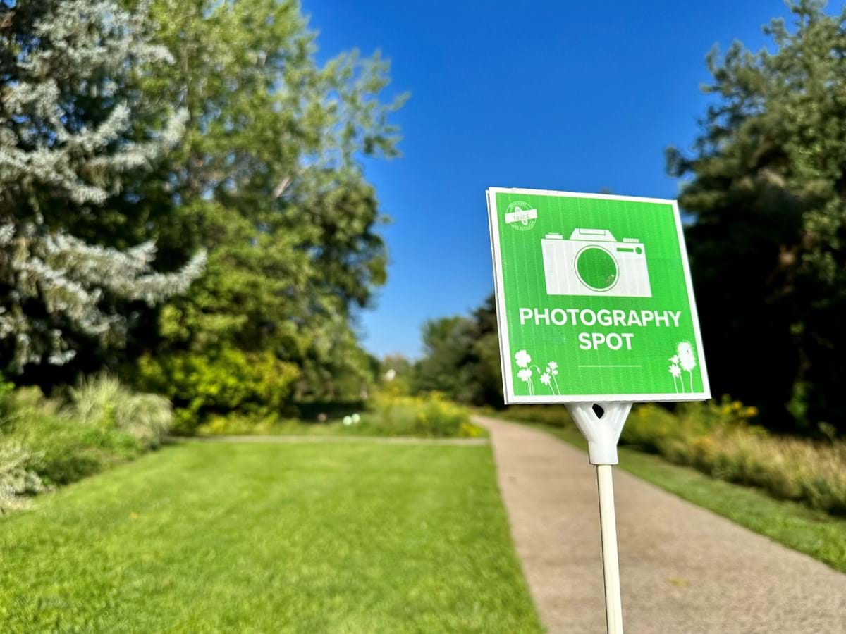 Photo Spot Signs at Kathryn Albertson Park