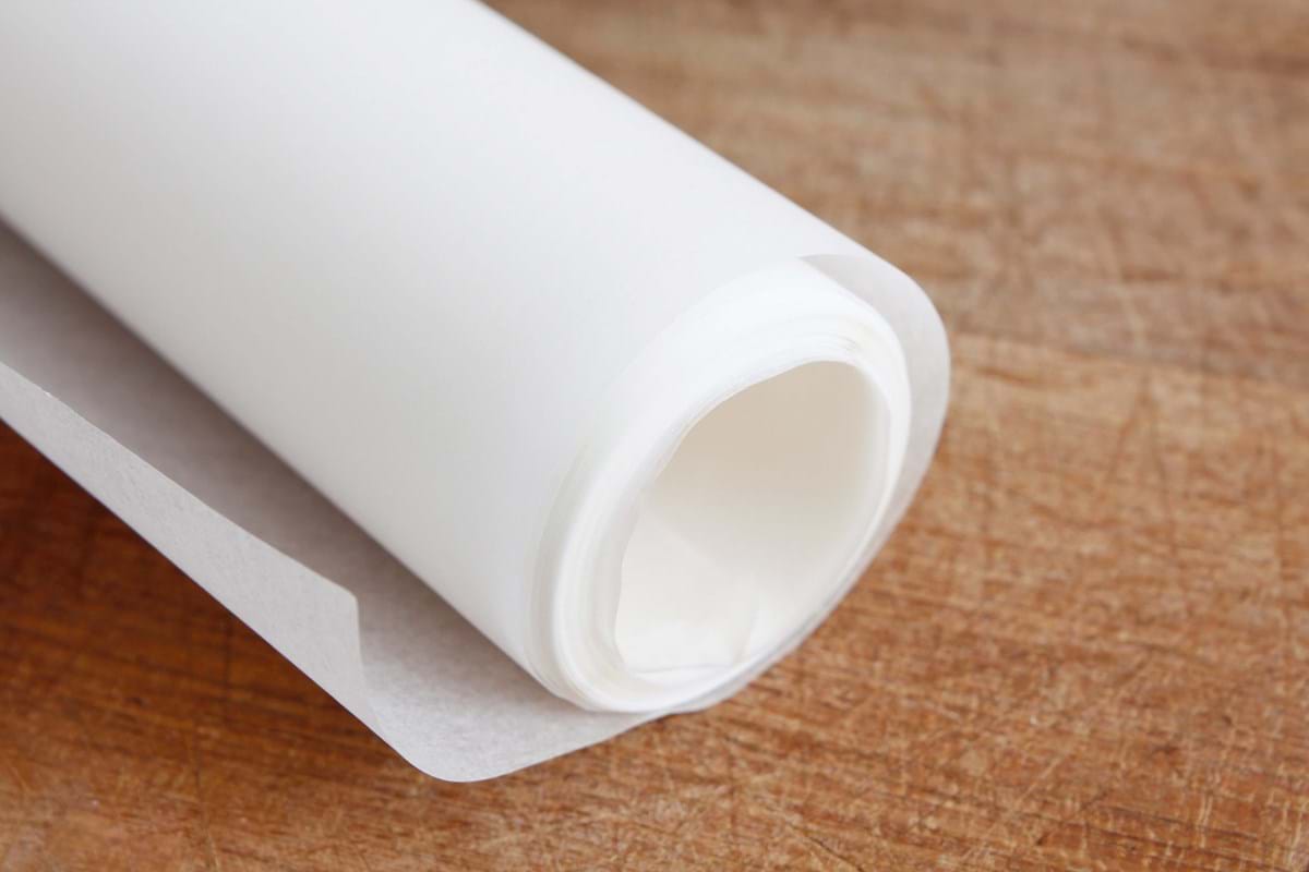 Roll of wax paper