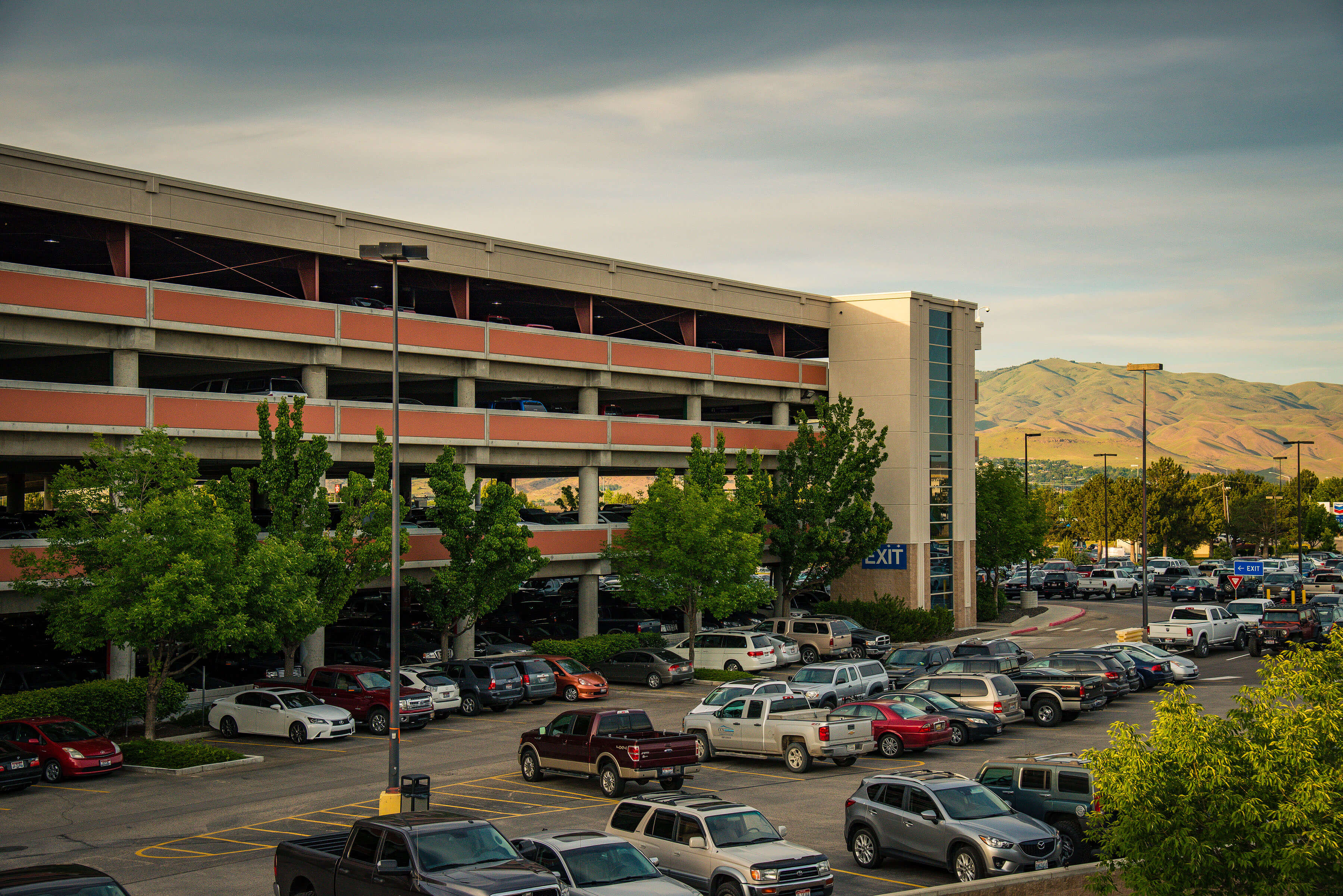 Outdoor parking garage at boise airport